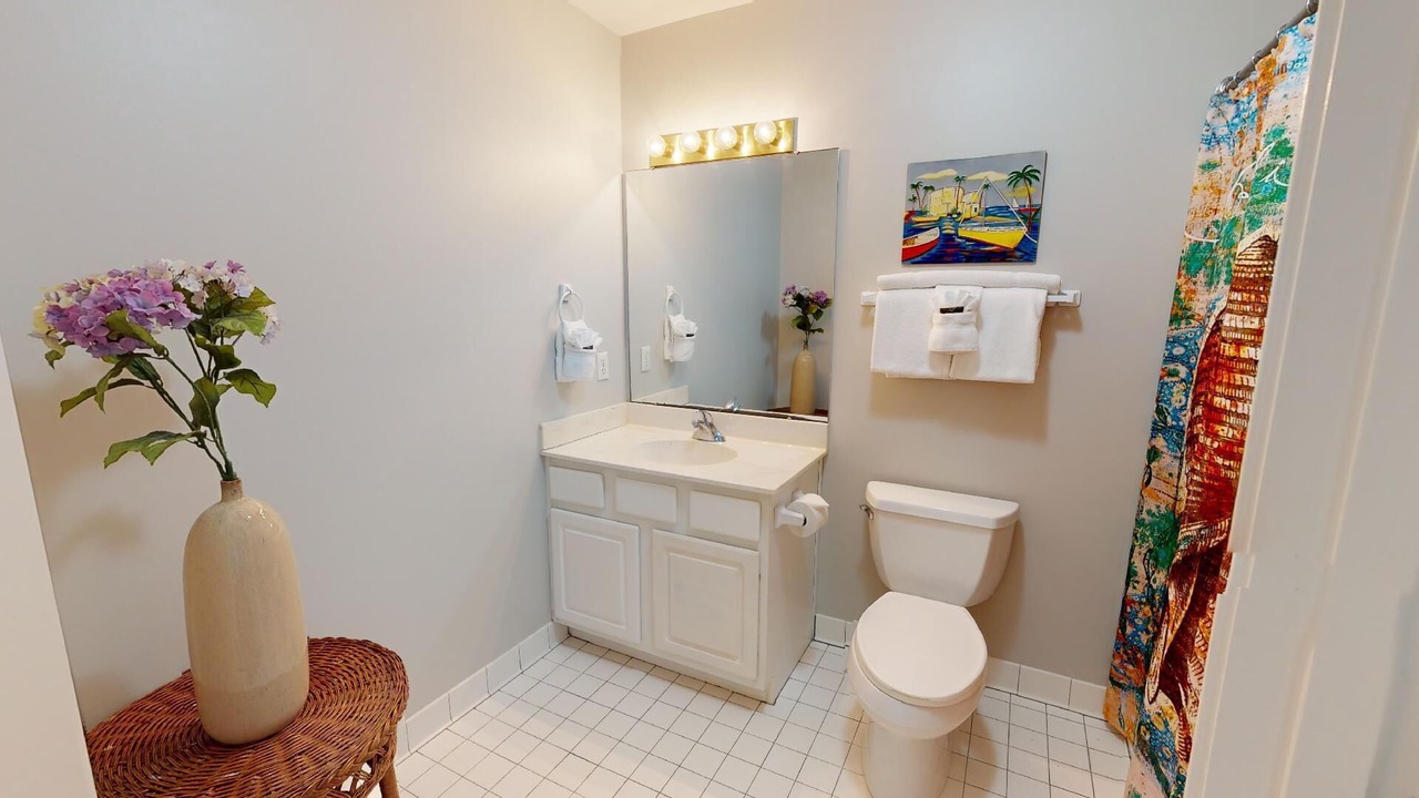 Photo of Bathroom in Tybee Island