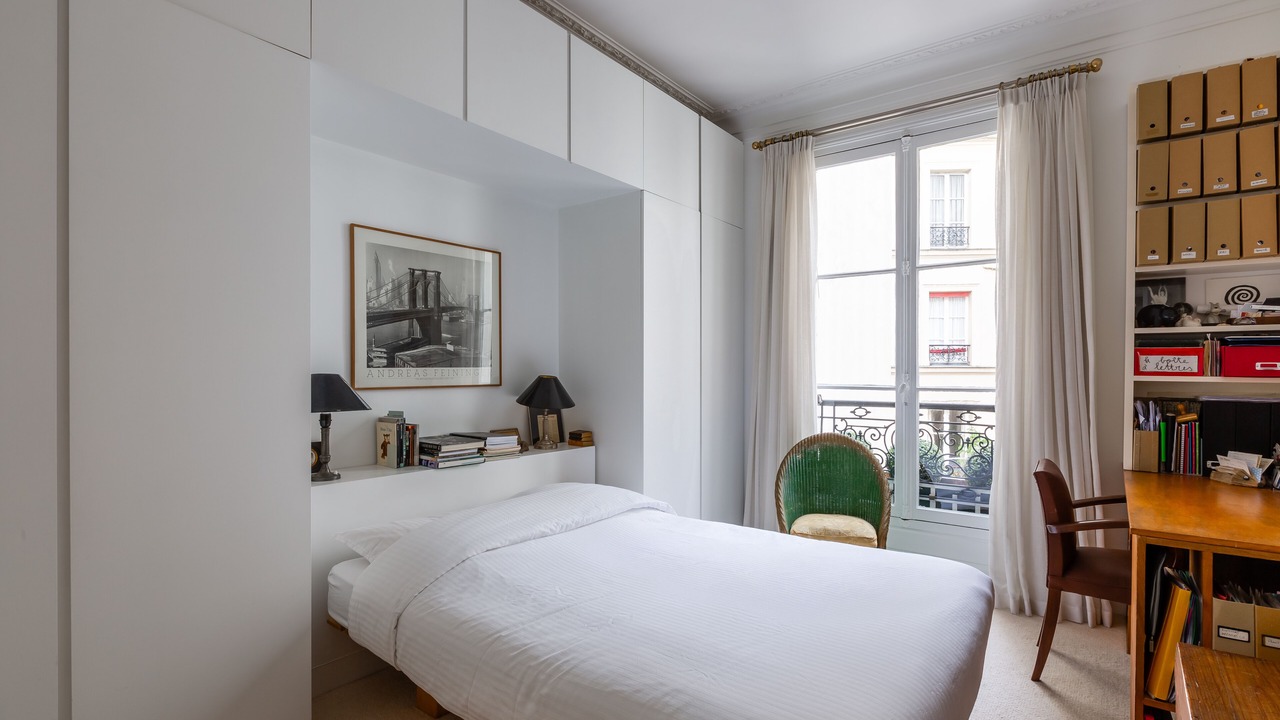 Photo of Bedroom in Pigalle