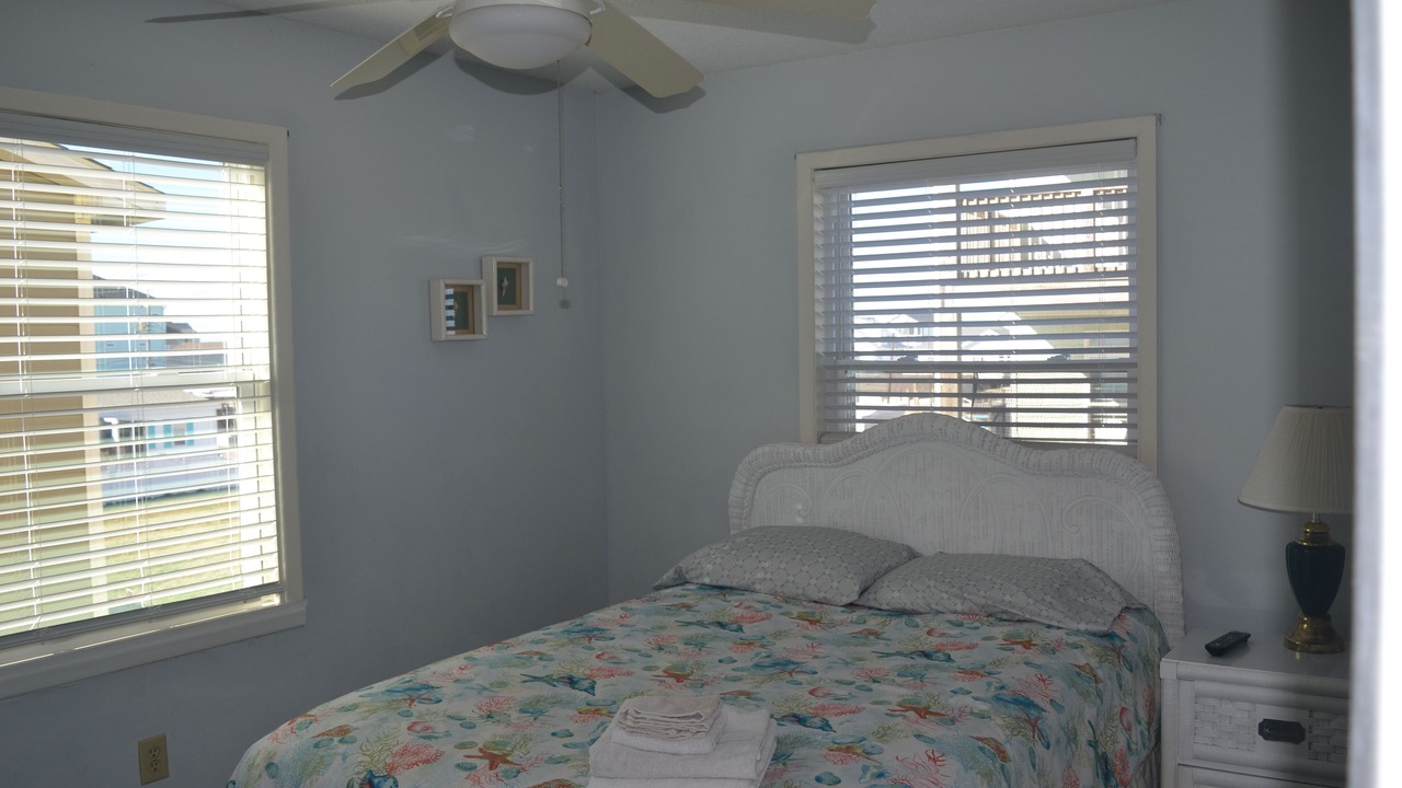 Photo of Bedroom in Atlantic Beach