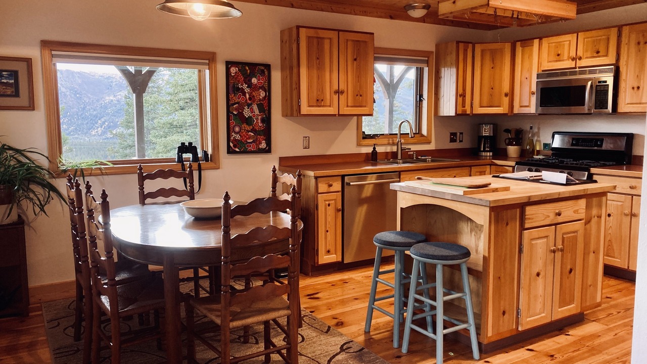 Photo of Kitchen in McKinley Park
