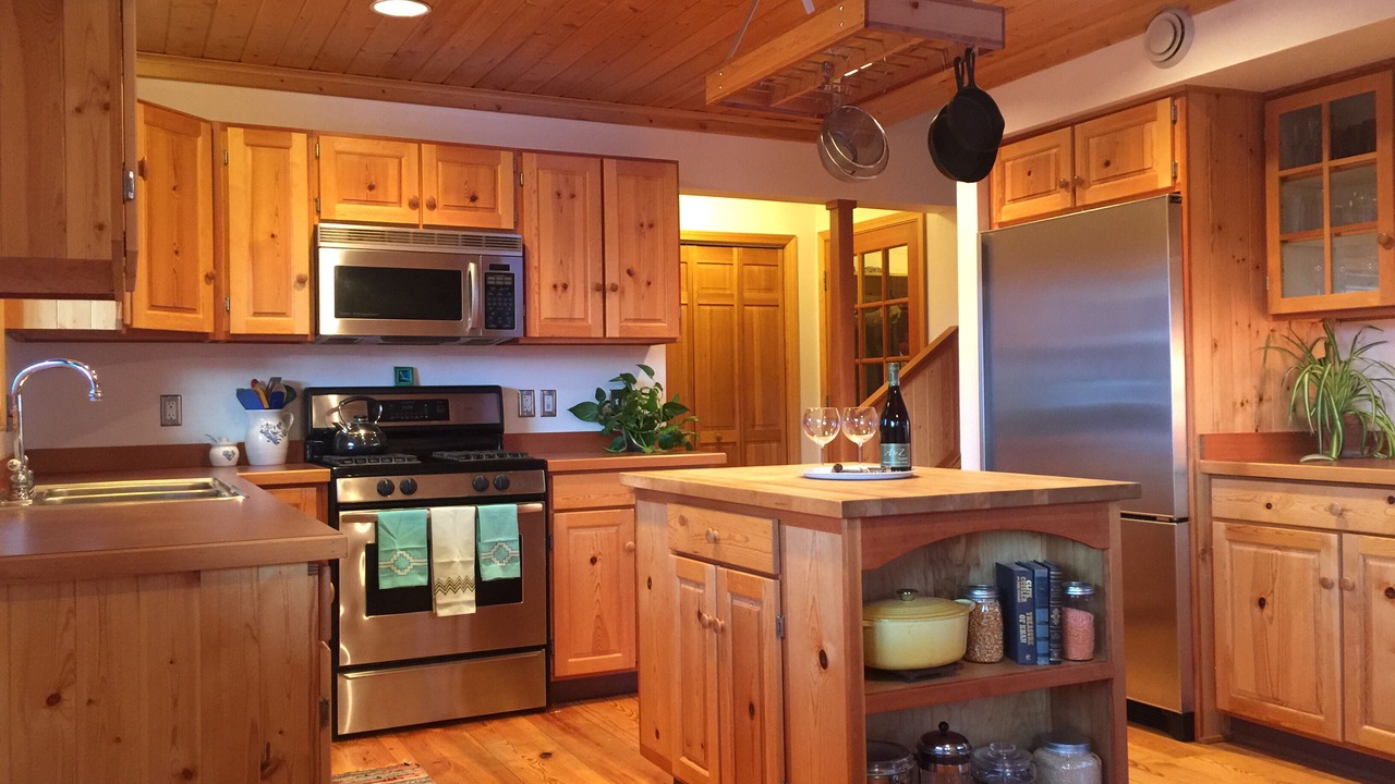 Photo of Kitchen in McKinley Park