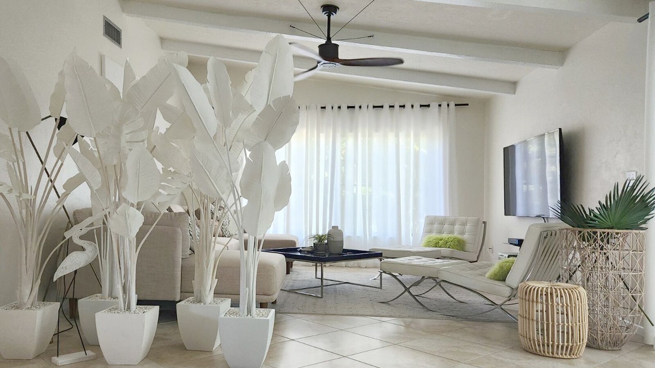 Photo of Livingroom in Kings Lake