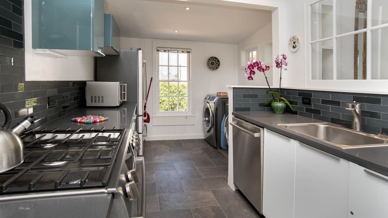 Photo of Kitchen in Laguna