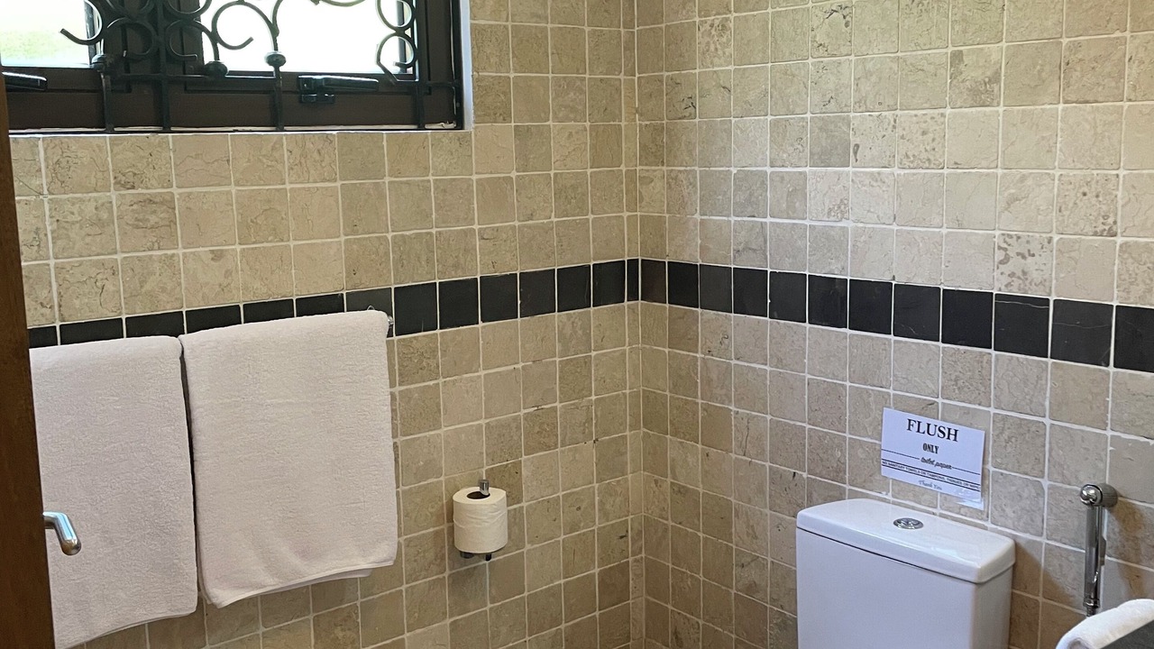 Photo of Bathroom in Glacis