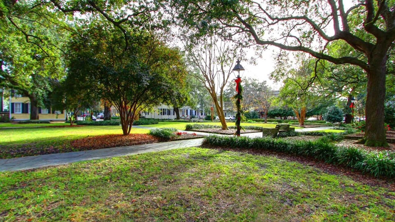 Photo of Outdoor in Historic District - North