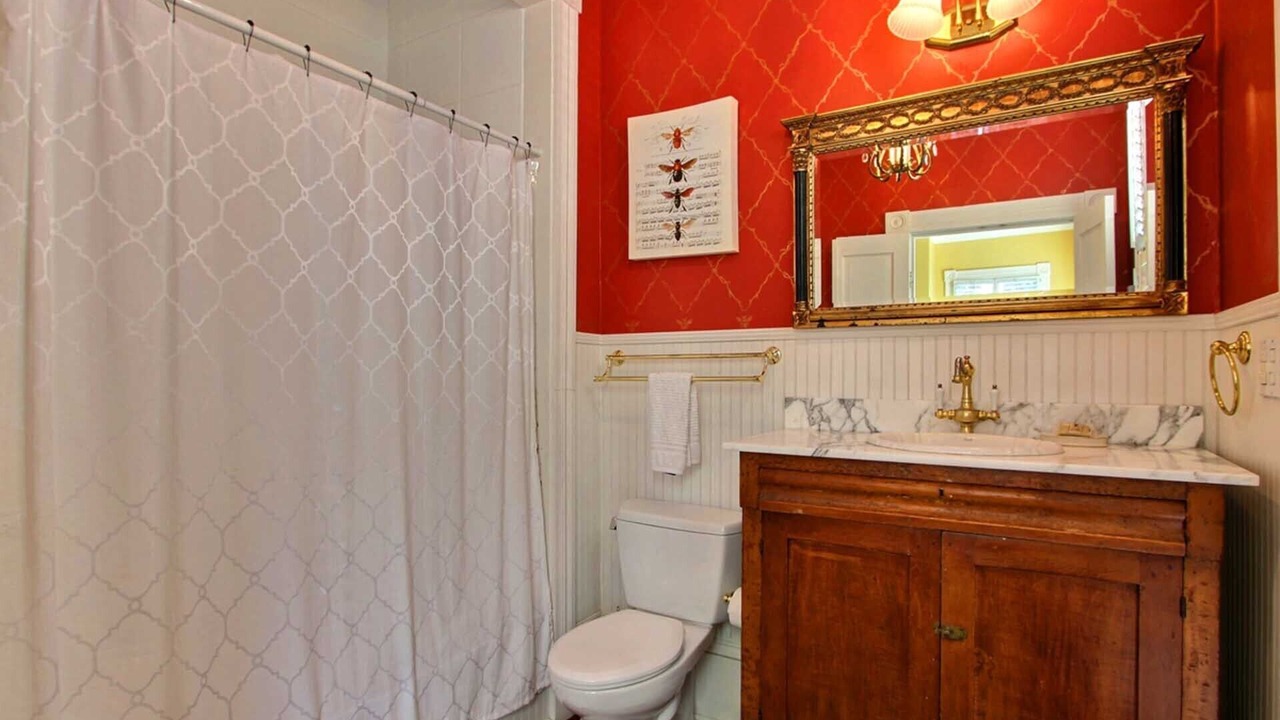 Photo of Bathroom in Historic District - North