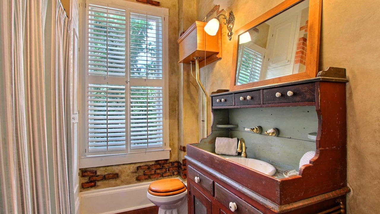 Photo of Bathroom in Historic District - North