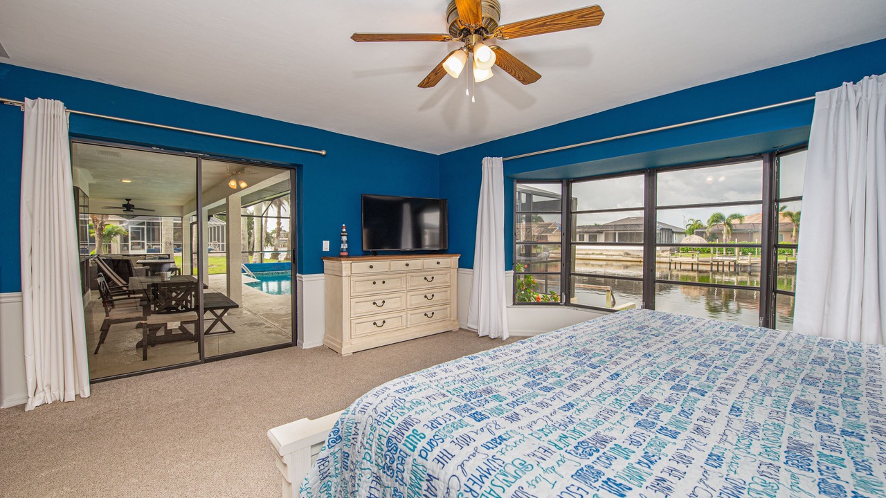 Photo of Bedroom in Pelican