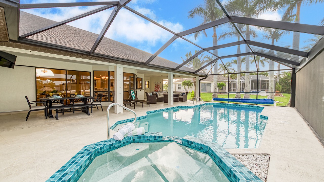 Photo of Outdoor in Pelican