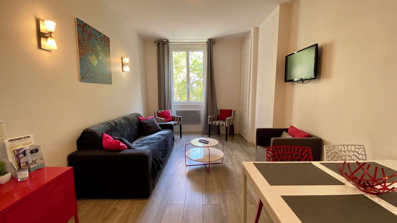 Photo of Livingroom in Part Dieu - Bir Hakeim