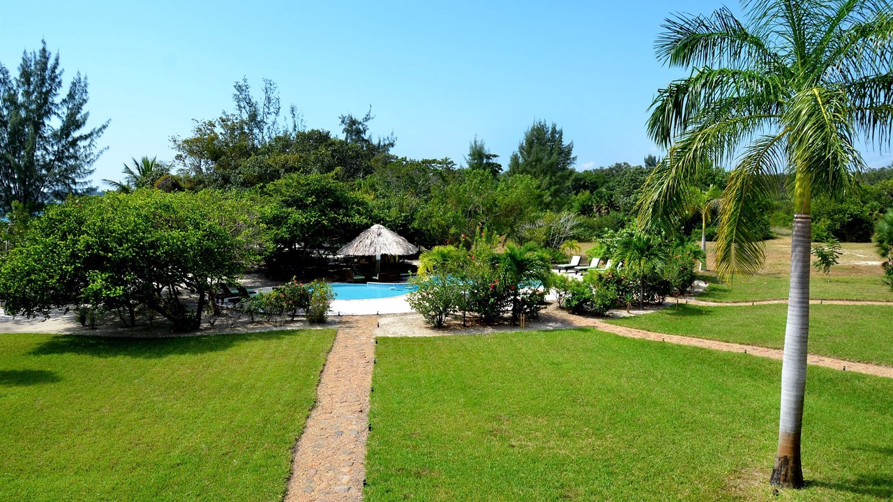 Photo of Outdoor in Cocoplum