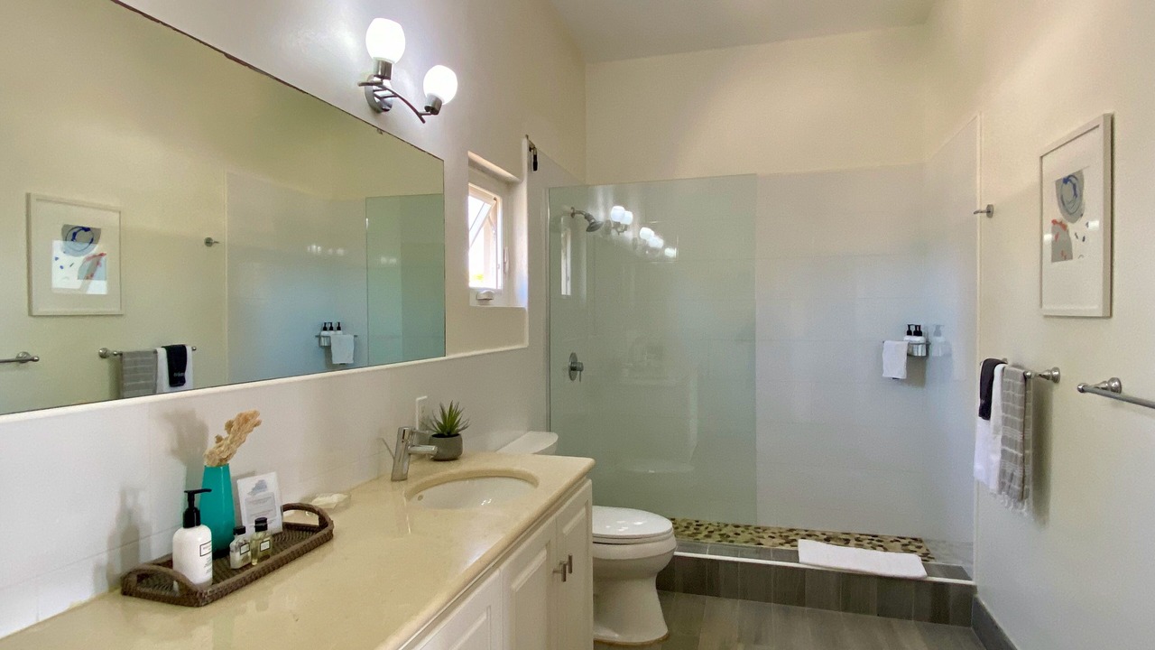 Photo of Bathroom in Blowing Point