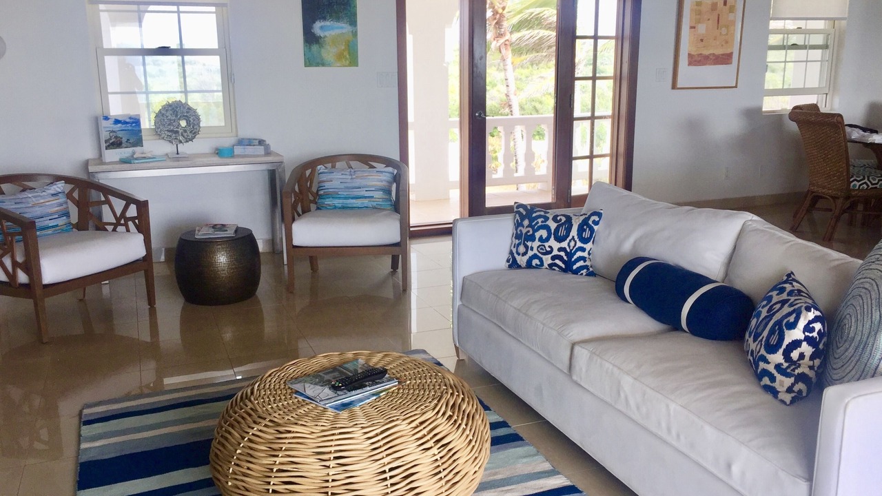 Photo of Livingroom in Blowing Point