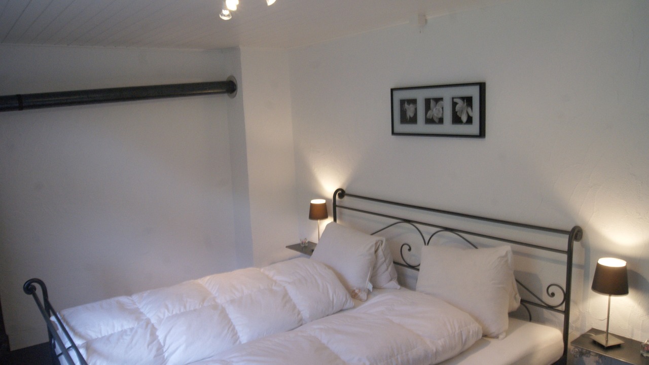 Photo of Bedroom in Poschiavo