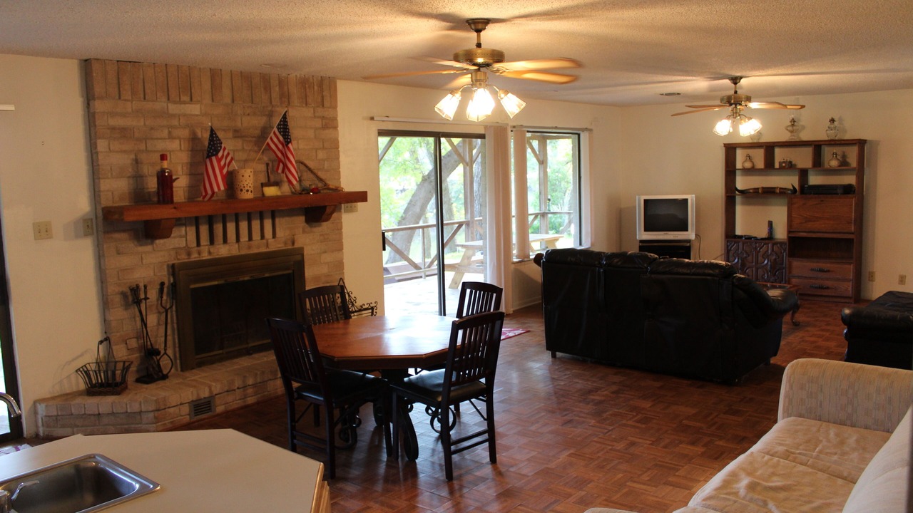 Photo of Livingroom in New Braunfels