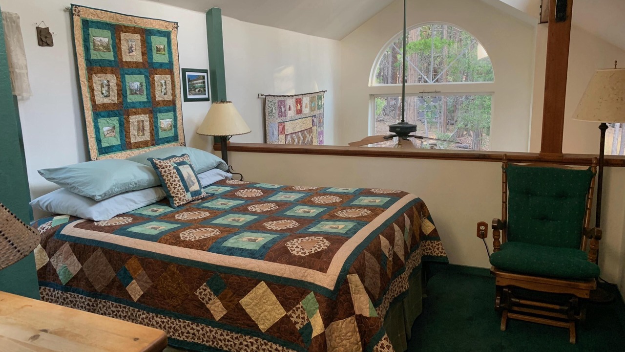 Photo of Bedroom in North Wawona