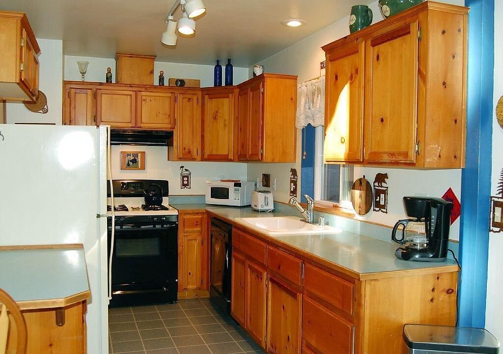 Photo of Kitchen in North Wawona