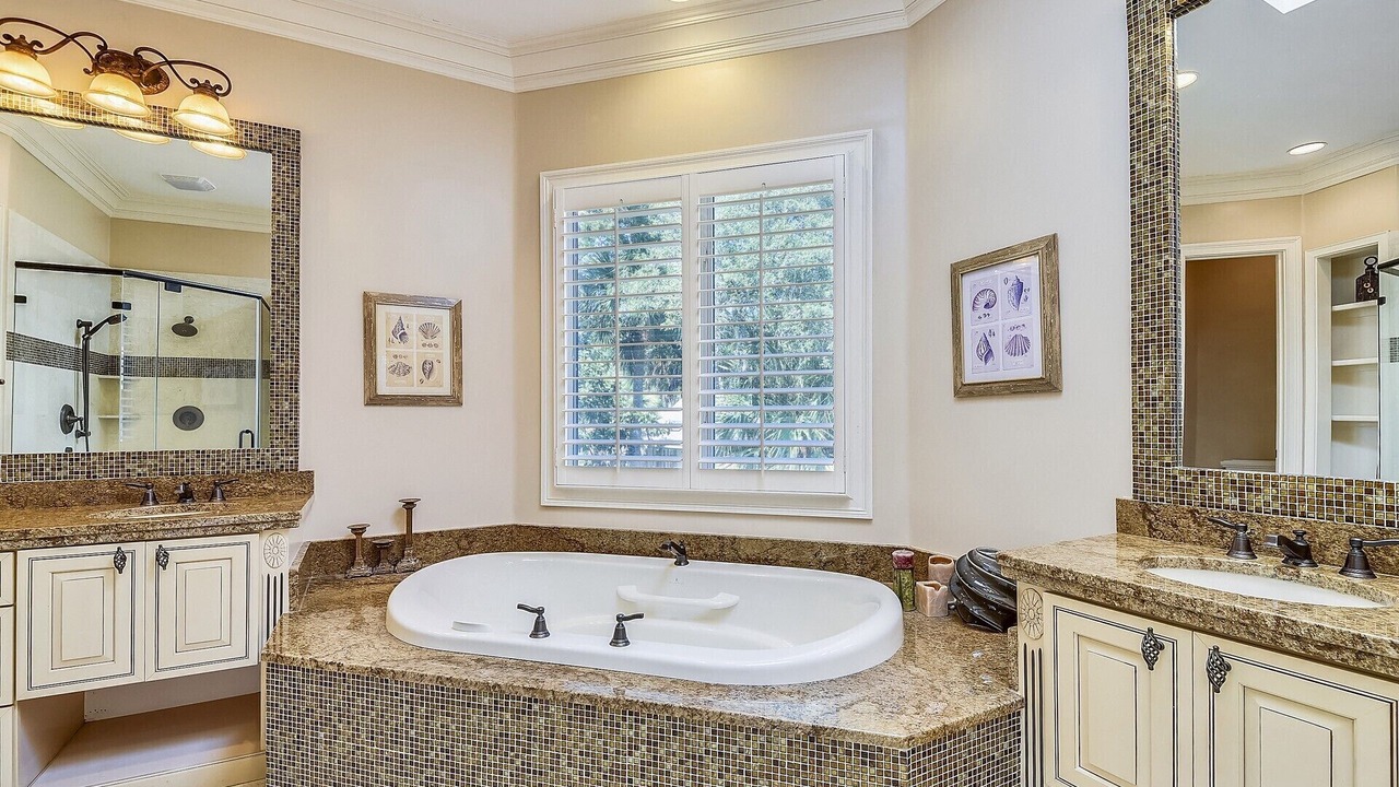 Photo of Bathroom in Oceanside