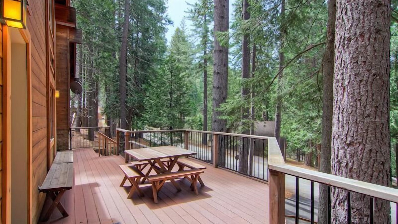 Photo of Outdoor in Yosemite West