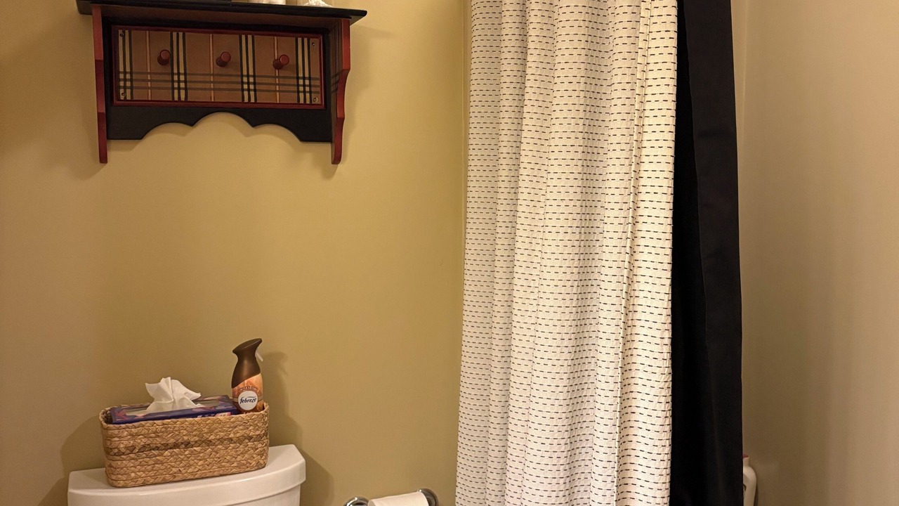 Photo of Bathroom in The Galena Territory