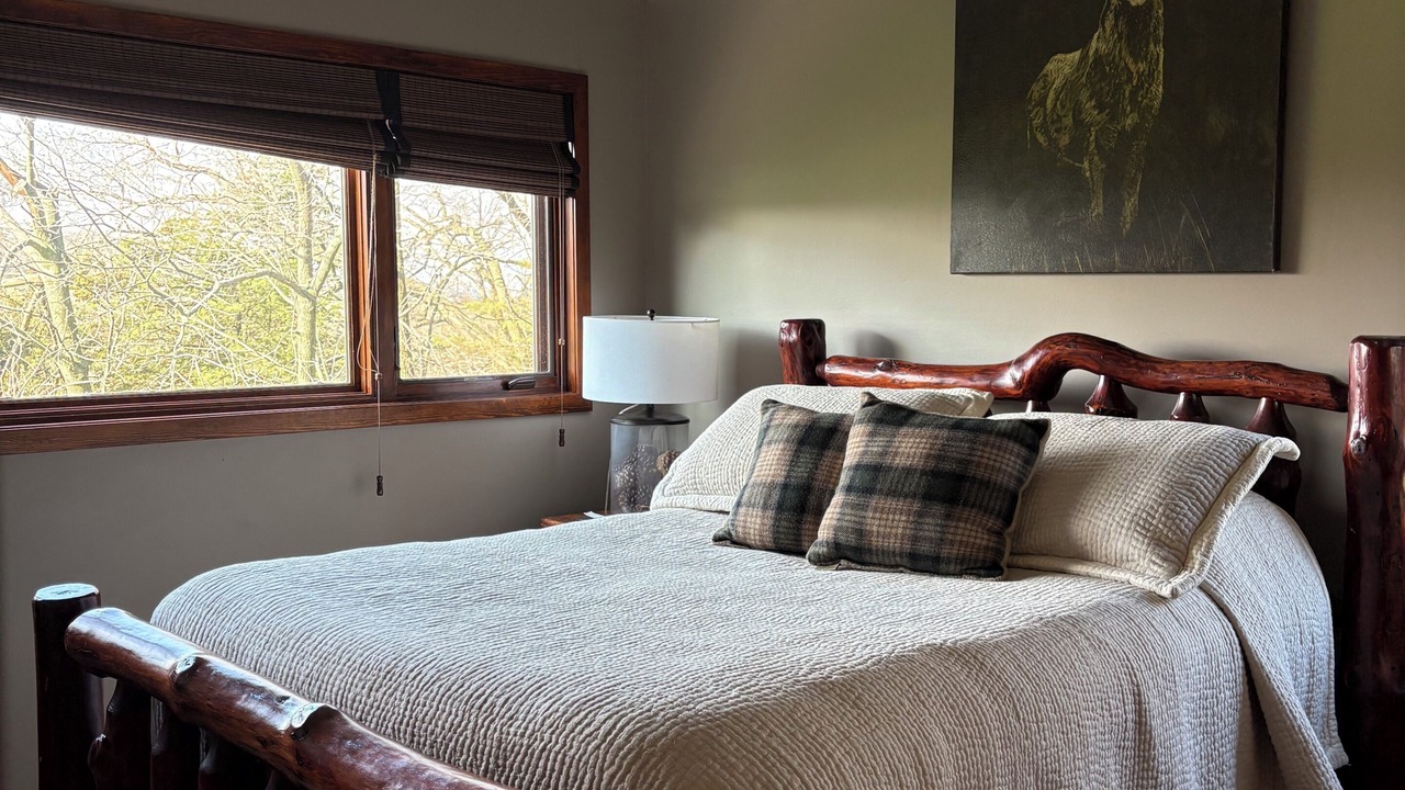 Photo of Bedroom in The Galena Territory
