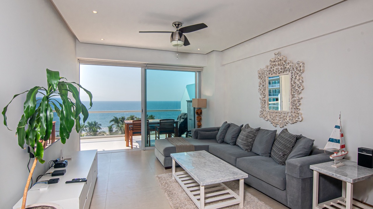 Photo of Livingroom in Flamingos