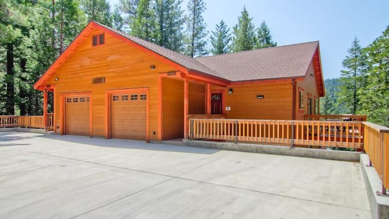 Photo of Outdoor in Yosemite West