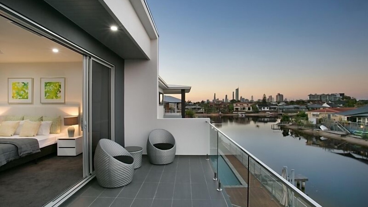 Photo of Patio Balcony in Broadbeach Waters
