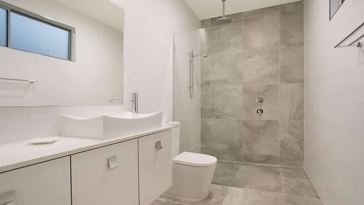 Photo of Bathroom in Broadbeach Waters
