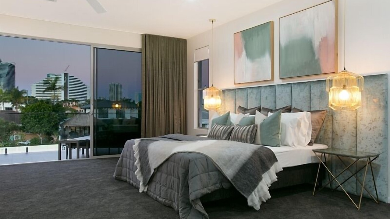 Photo of Bedroom in Broadbeach Waters