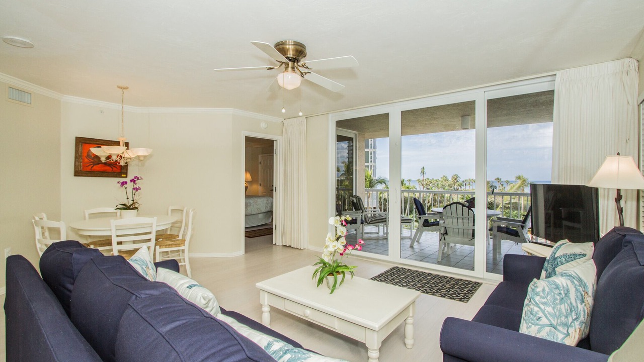 Photo of Livingroom in Park Shore