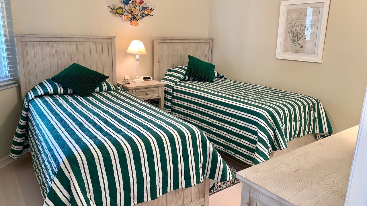 Photo of Bedroom in Park Shore