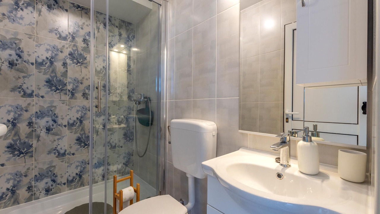 Photo of Bathroom in Jelsa