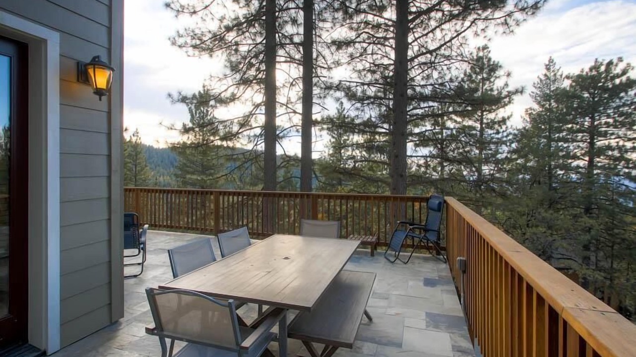 Photo of Outdoor in Yosemite West