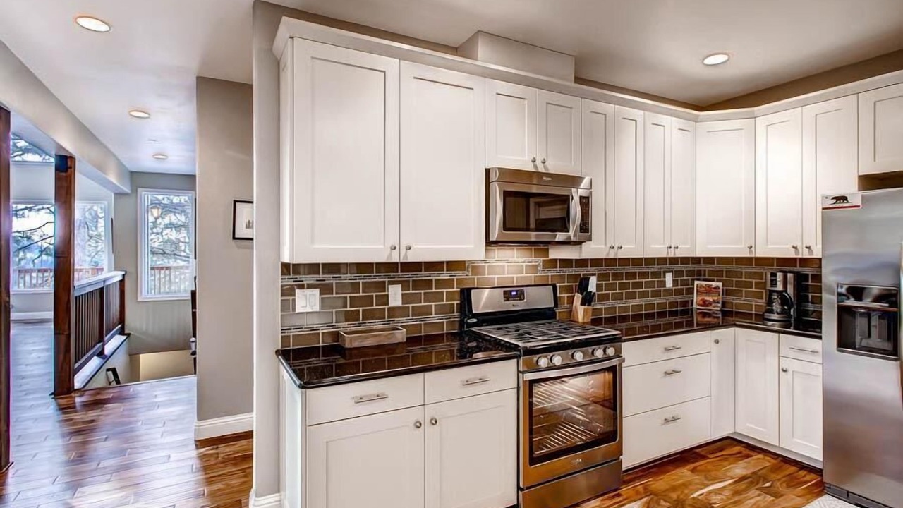 Photo of Kitchen in Yosemite West