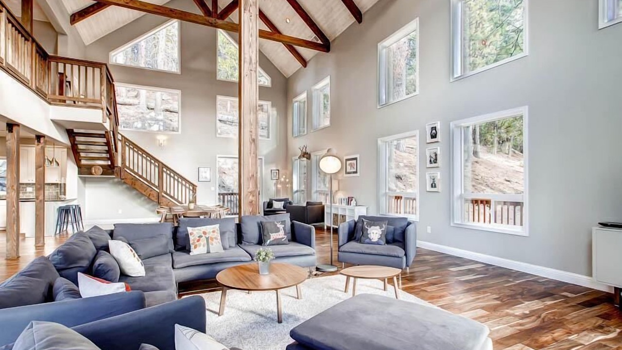 Photo of Livingroom in Yosemite West
