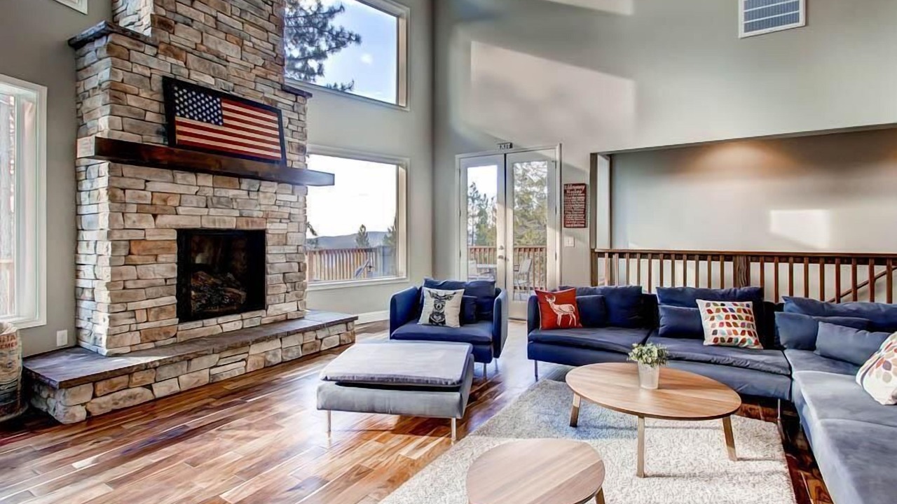 Photo of Livingroom in Yosemite West