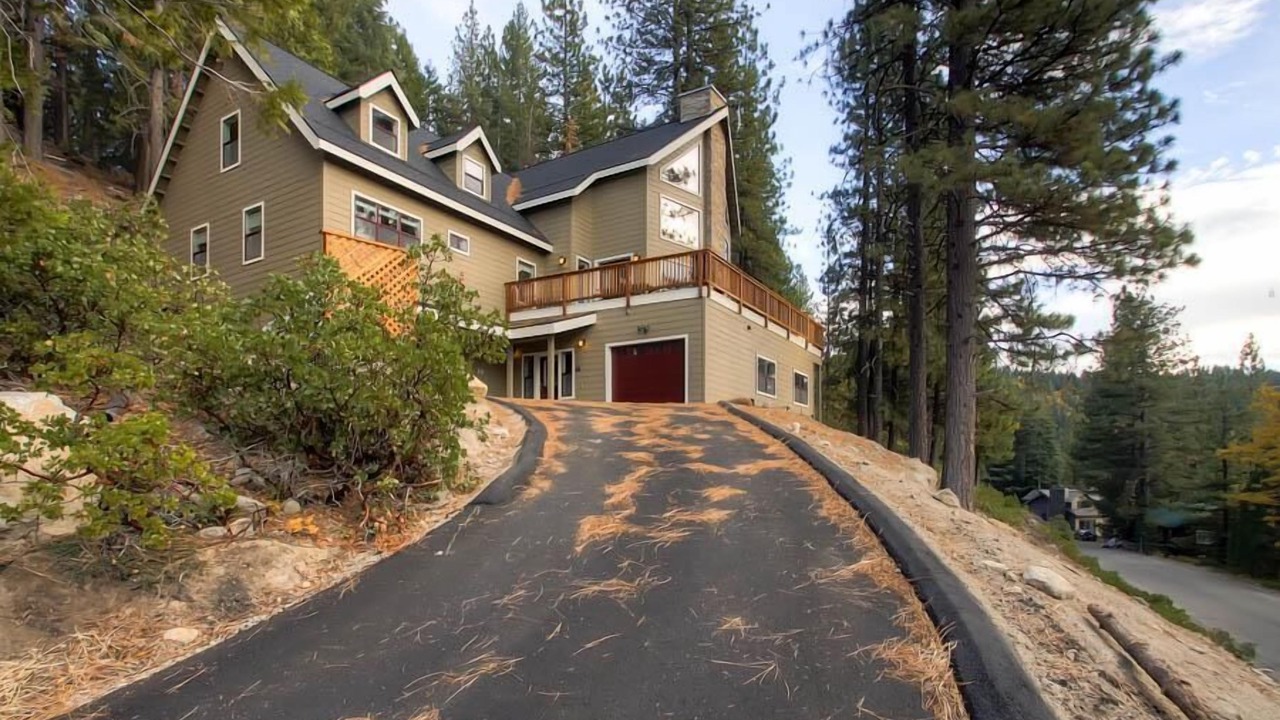 Photo of Outdoor in Yosemite West