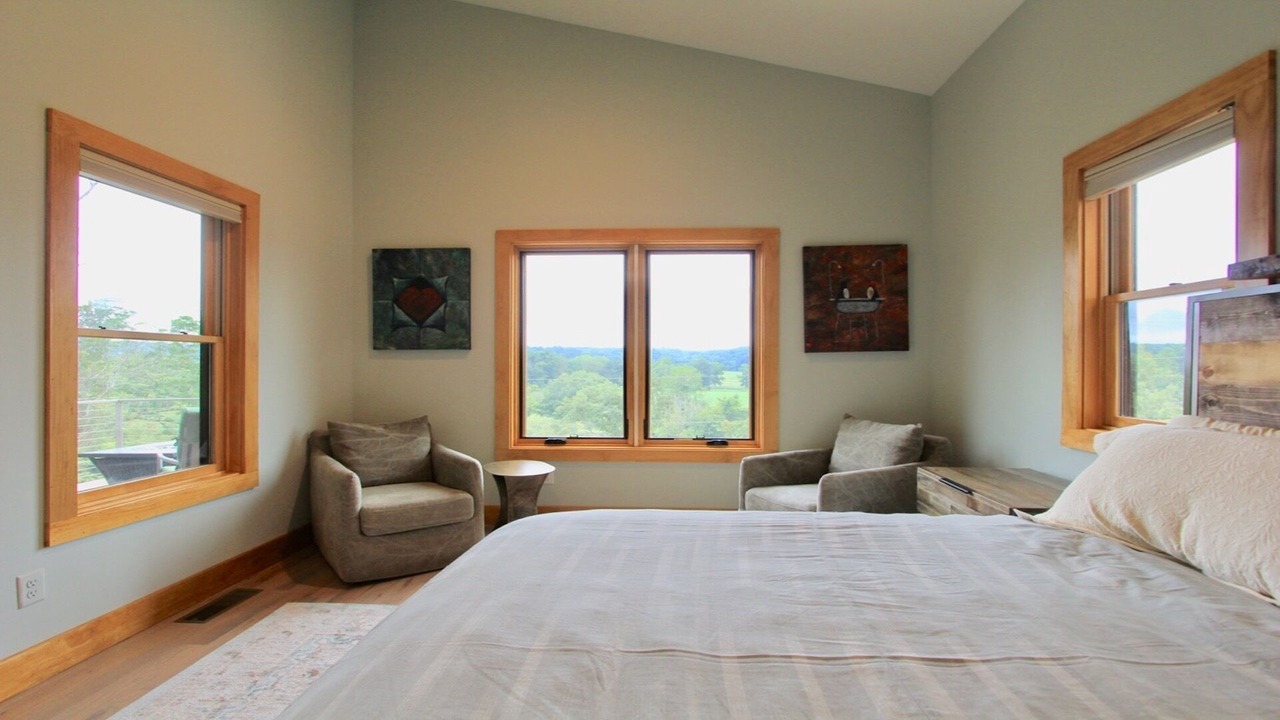 Photo of Bedroom in Asheville