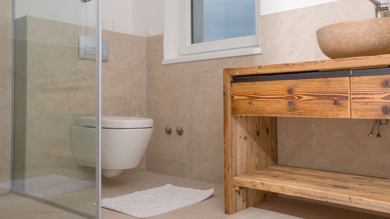 Photo of Bathroom in Vir