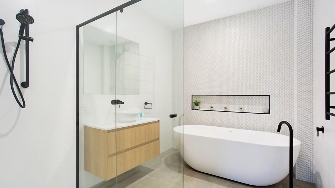 Photo of Bathroom in Broadbeach