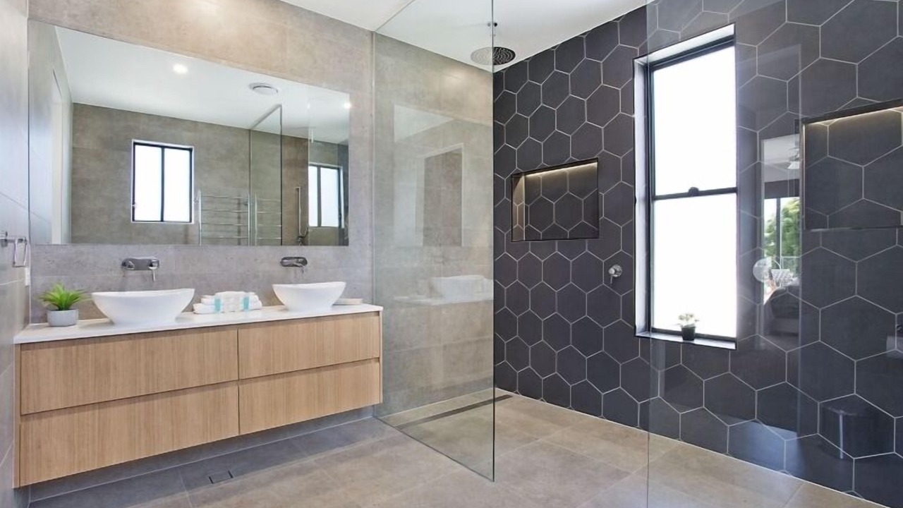 Photo of Bathroom in Broadbeach