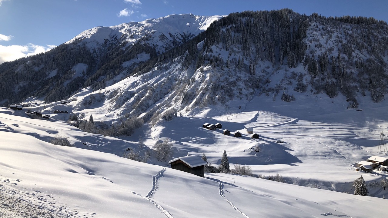 Photo of Others in Curaglia