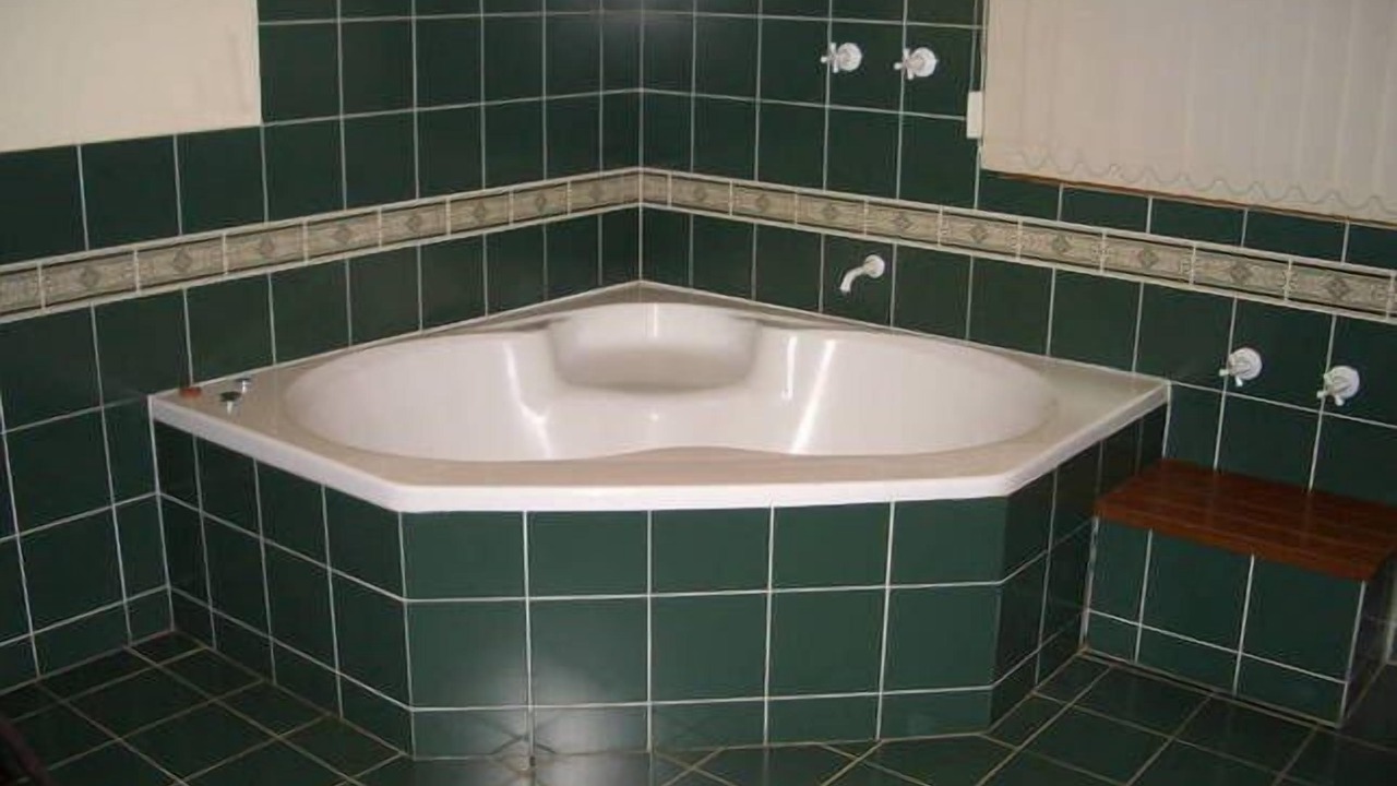 Photo of Bathroom in Kurrajong Heights