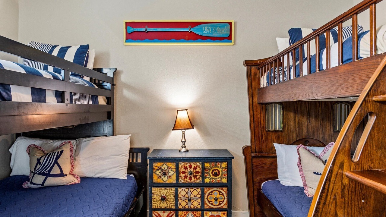 Photo of Bedroom in Red Fish Cove