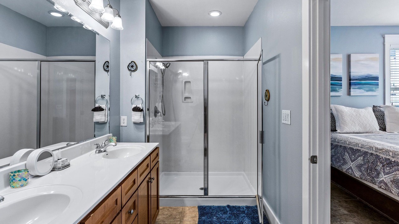 Photo of Bathroom in Red Fish Cove