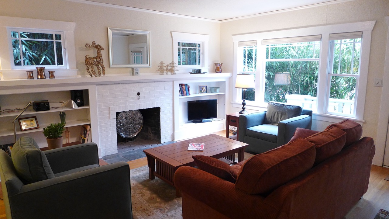 Photo of Livingroom in Ladd's Addition