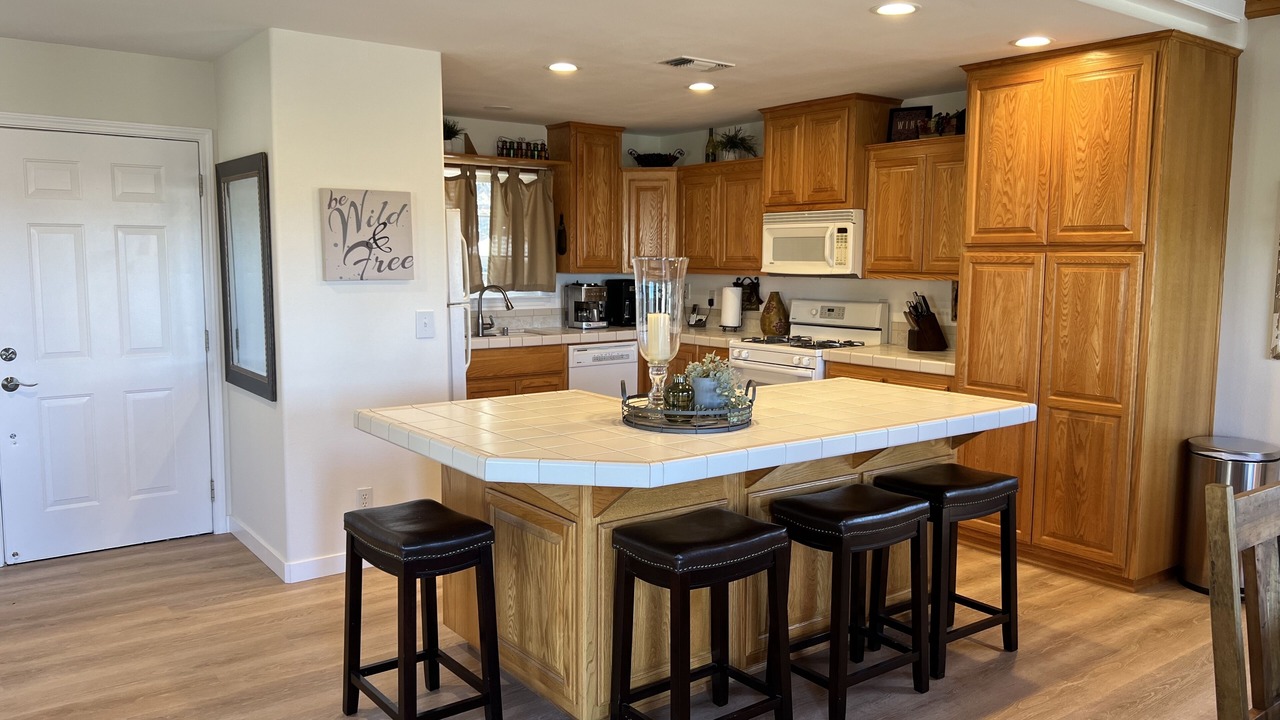Photo of Kitchen in Oak Shores