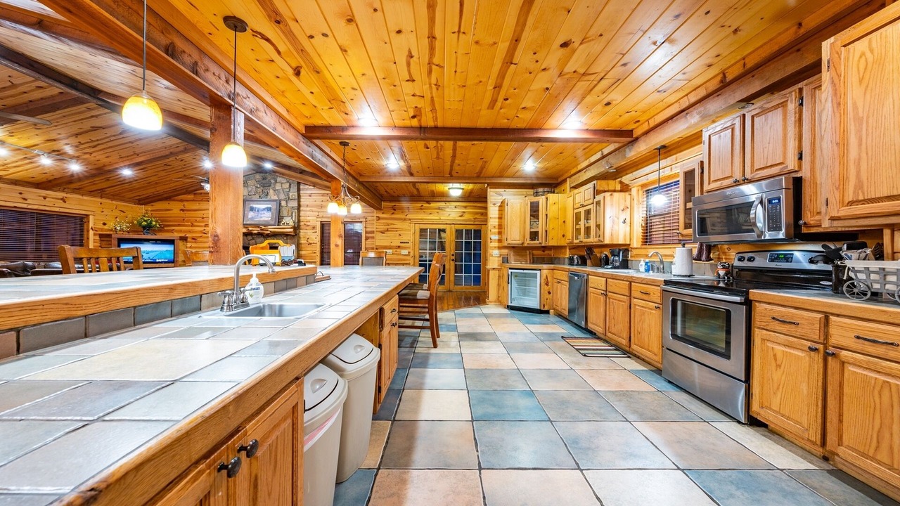 Photo of Kitchen in Broken Bow