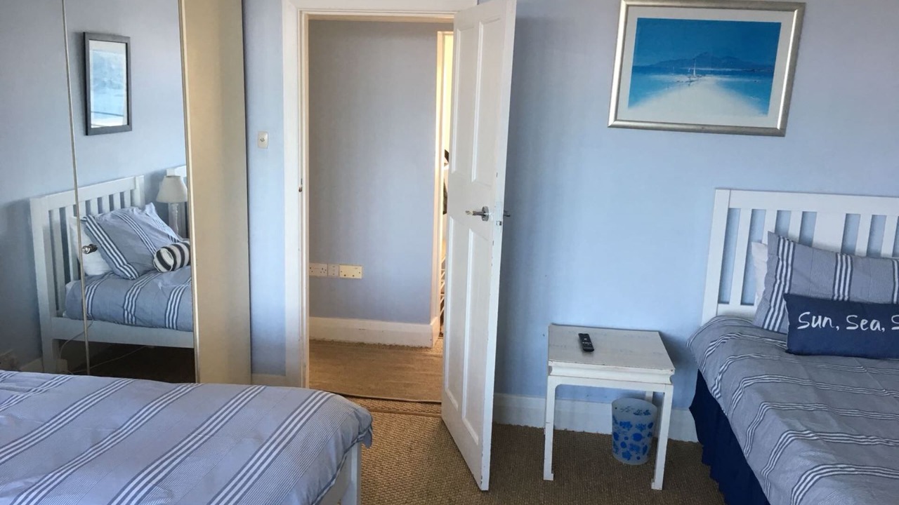 Photo of Bedroom in Hope-Cove